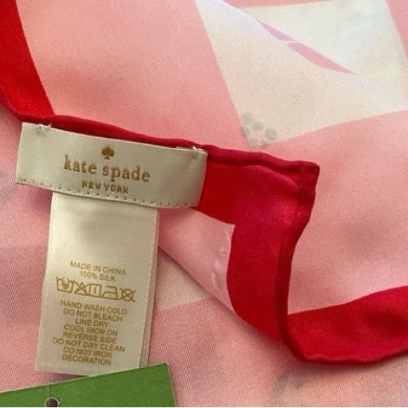 Silk scarf - Picture 5 of 7